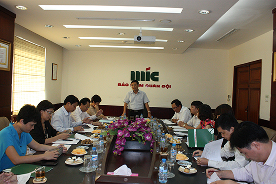 Mic vinh dự được bình chọn vào vòng chung tuyển Sao vàng đất Việt năm 2013