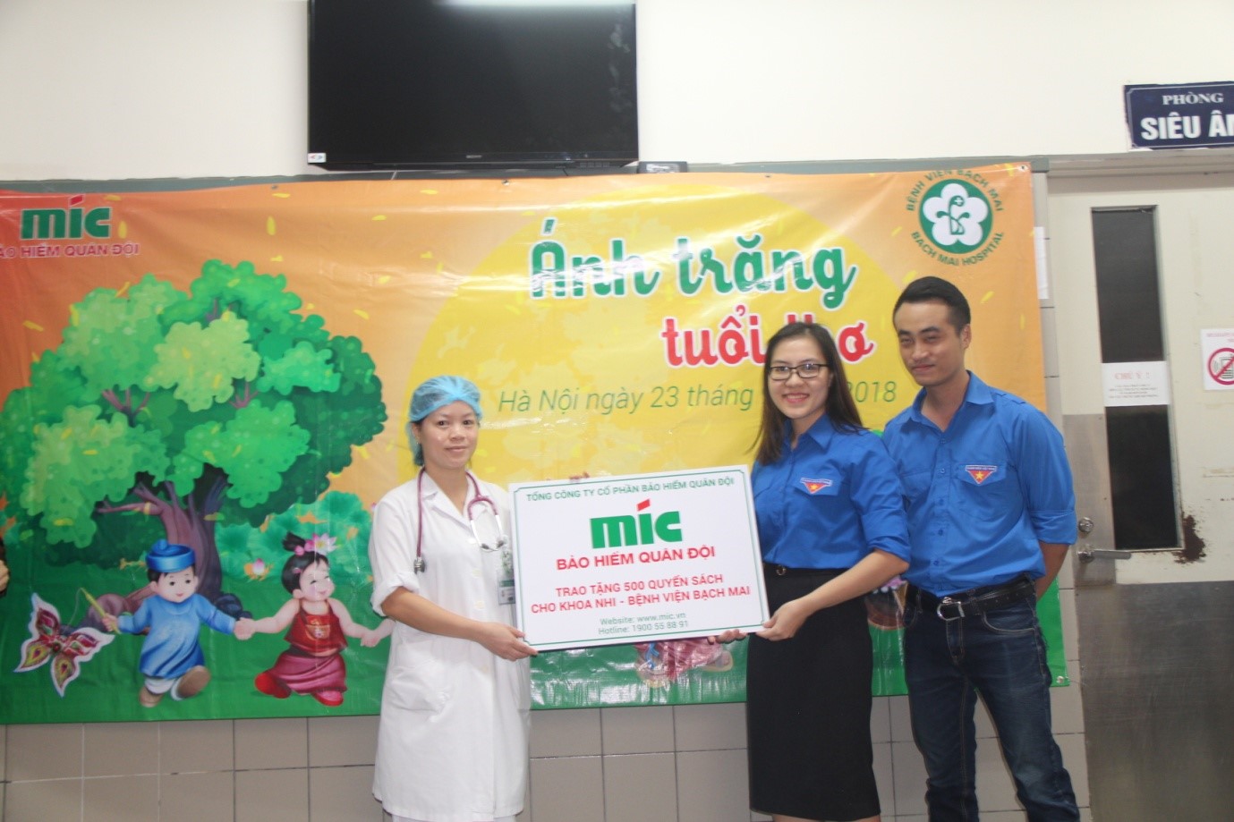 MIC mang Trung Thu ấm ấp đến với bệnh nhi